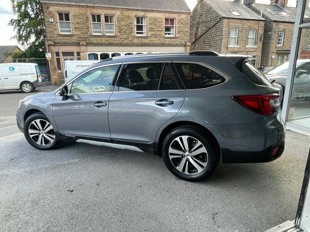 Subaru Outback Se Premium #2