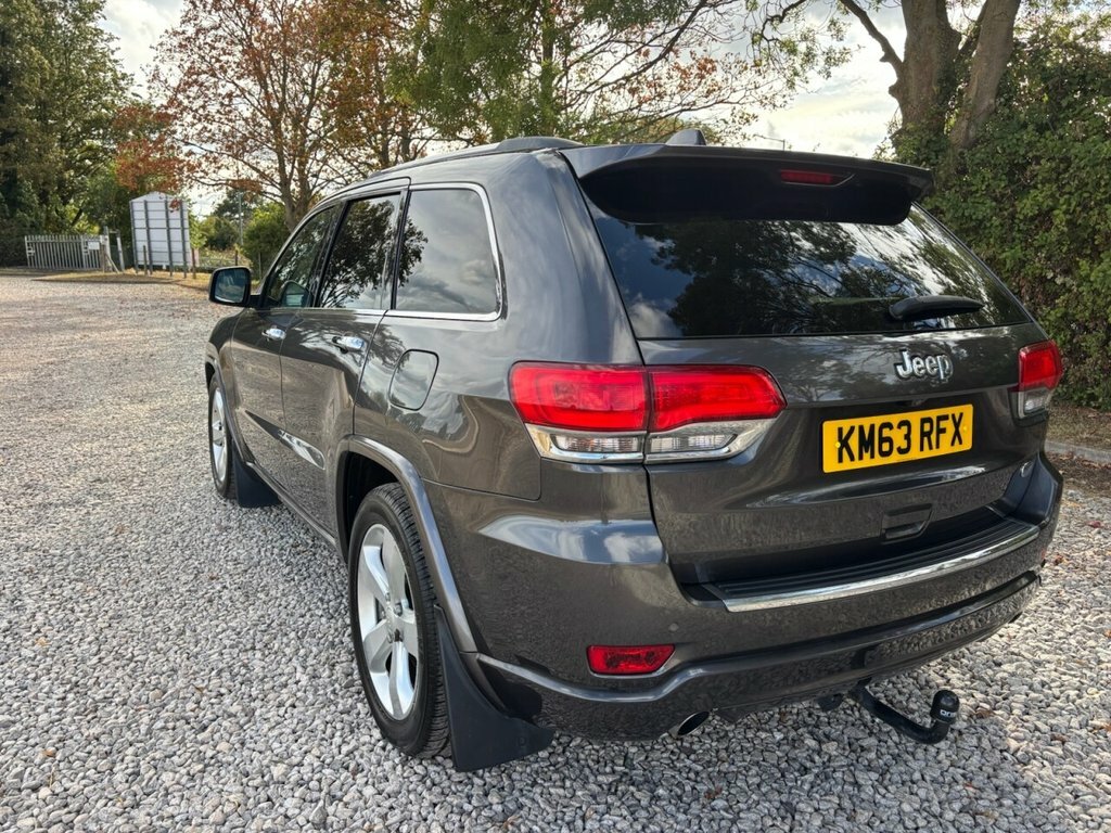 Jeep Grand Cherokee Limited White #15
