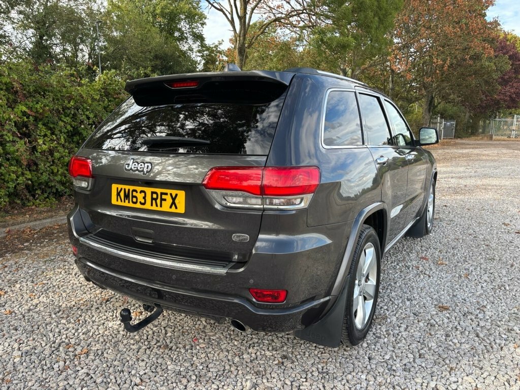 Jeep Grand Cherokee Limited White #4