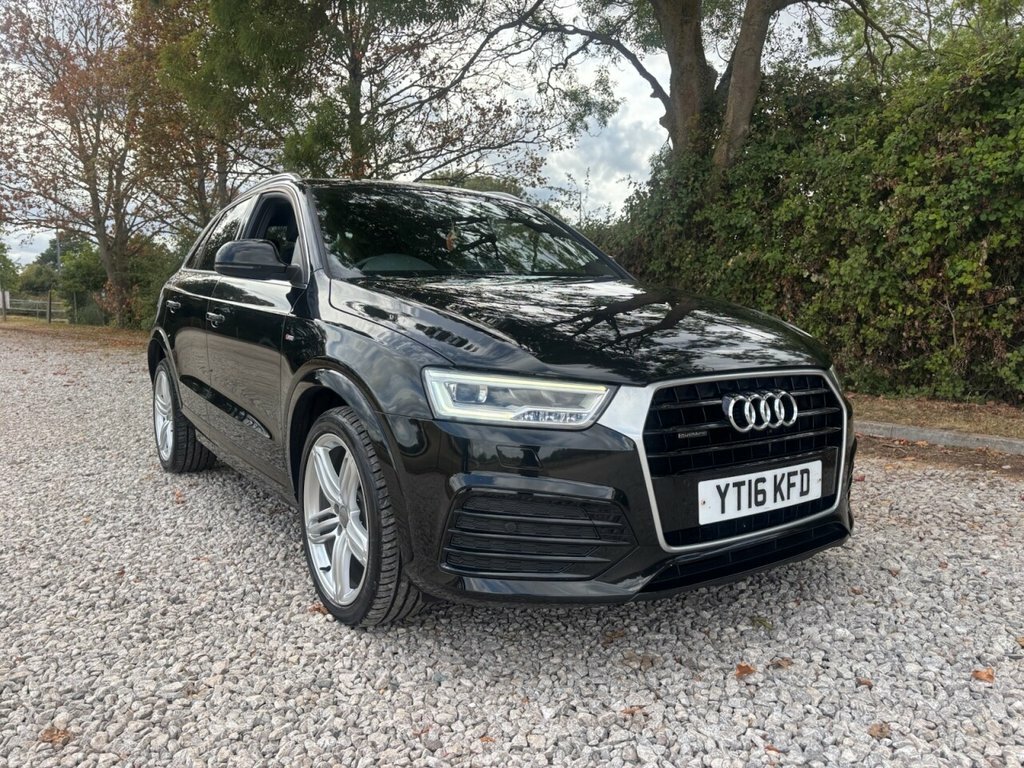Audi Q3 2L S Line Plus Black #3