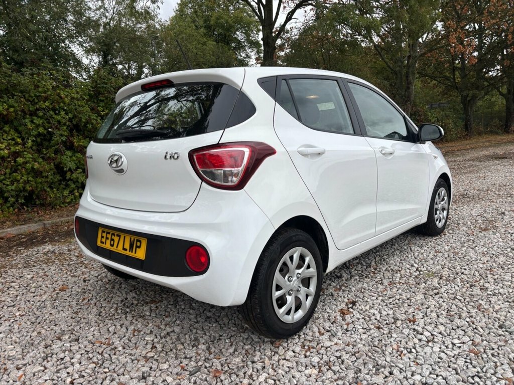 Hyundai I10 1L Se White #4