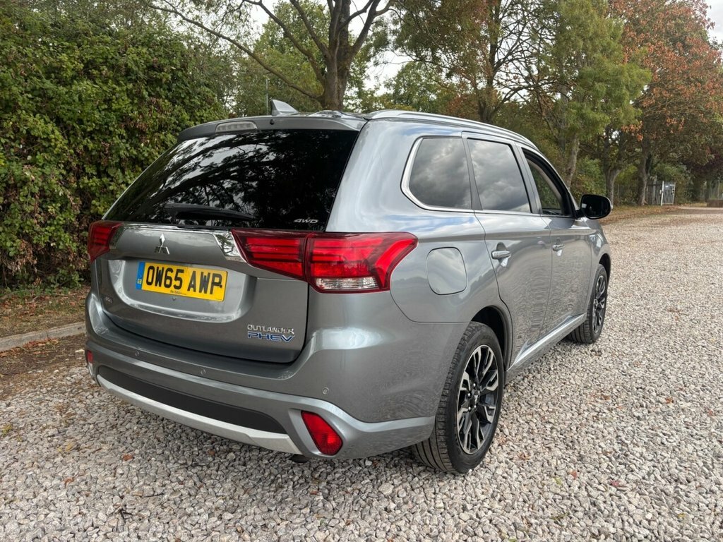Mitsubishi Outlander 2L Gx3h Grey #2