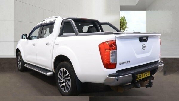 Nissan Navara 2.3L Tekna White #3