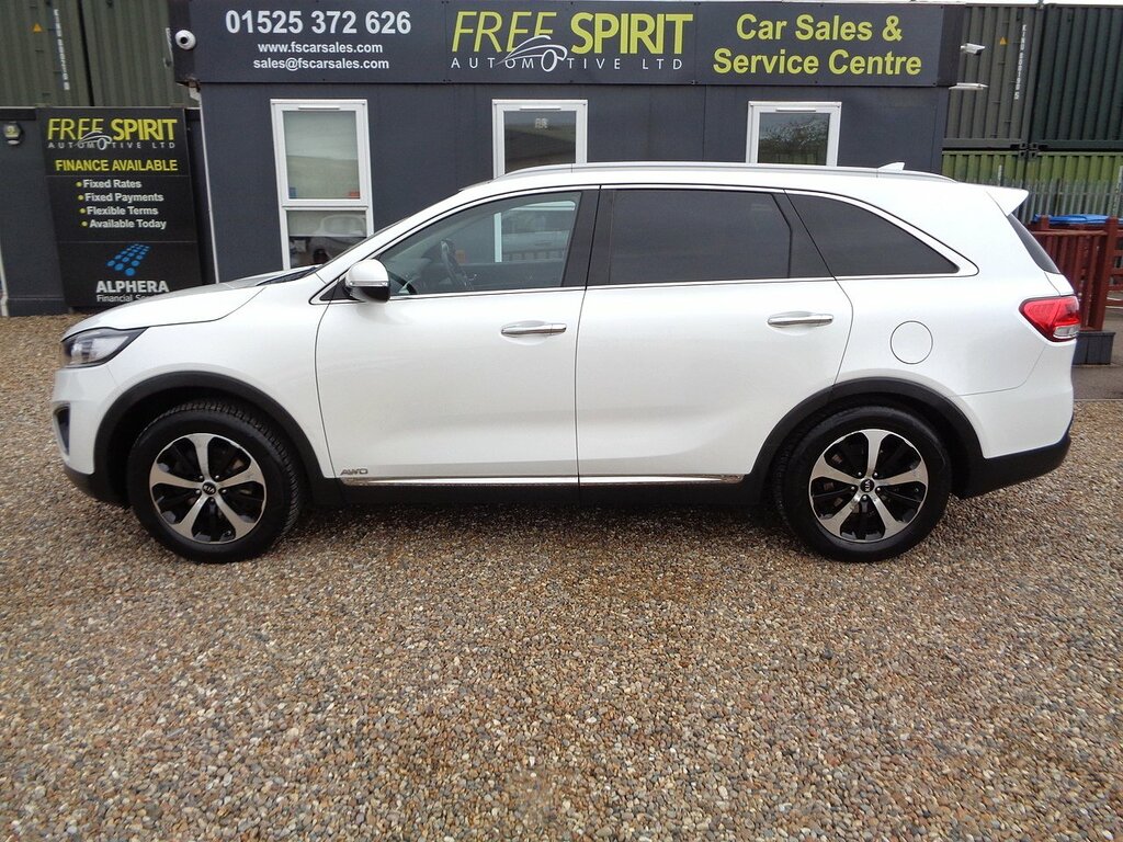 Kia Sorento Crdi Kx-2 White #6