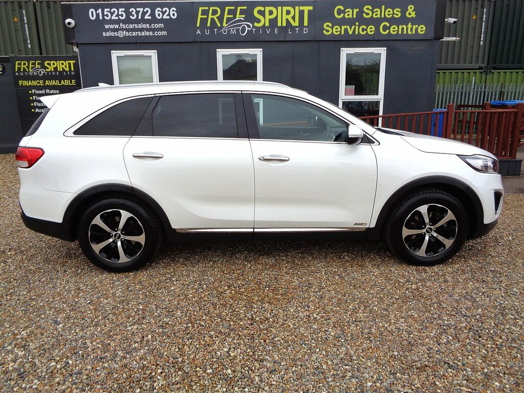 Kia Sorento Crdi Kx-2 White #5