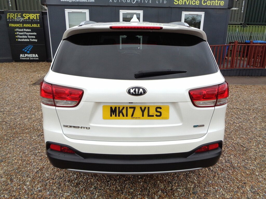 Kia Sorento Kx-2 White #34