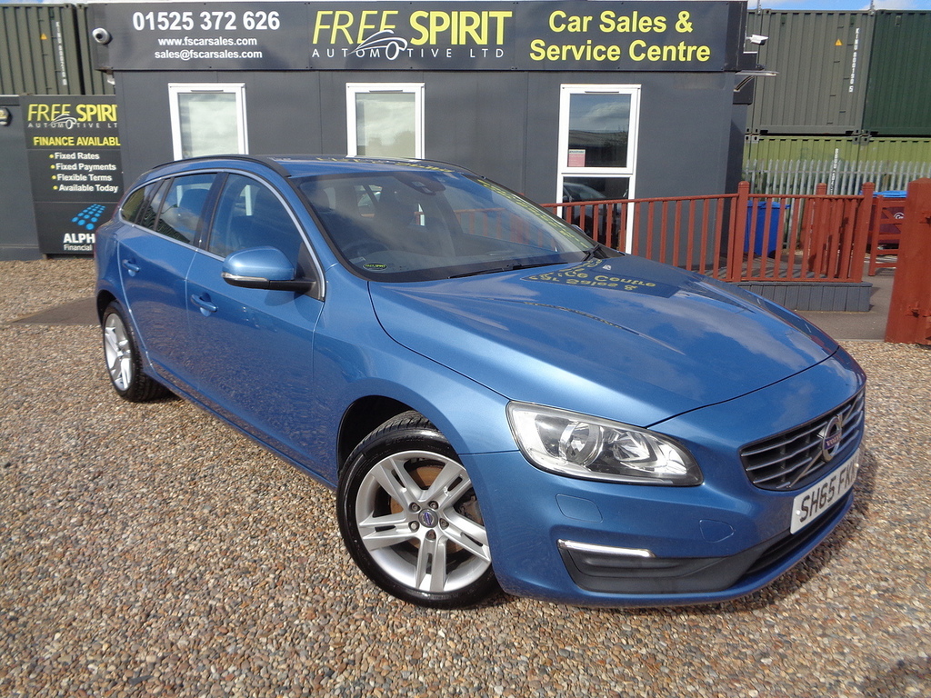 Volvo V60 D2 Se Blue