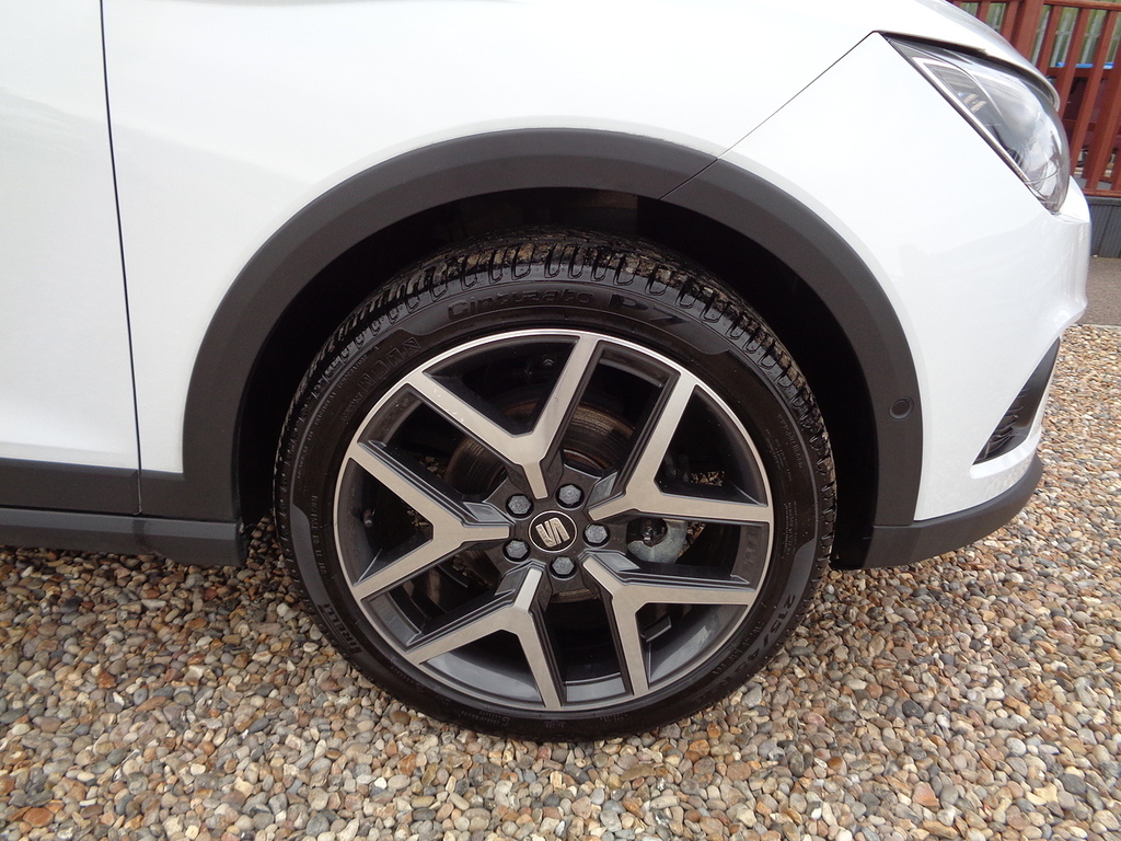Seat Arona 1.0 Tsi 110 Fr Red Edition Black #35