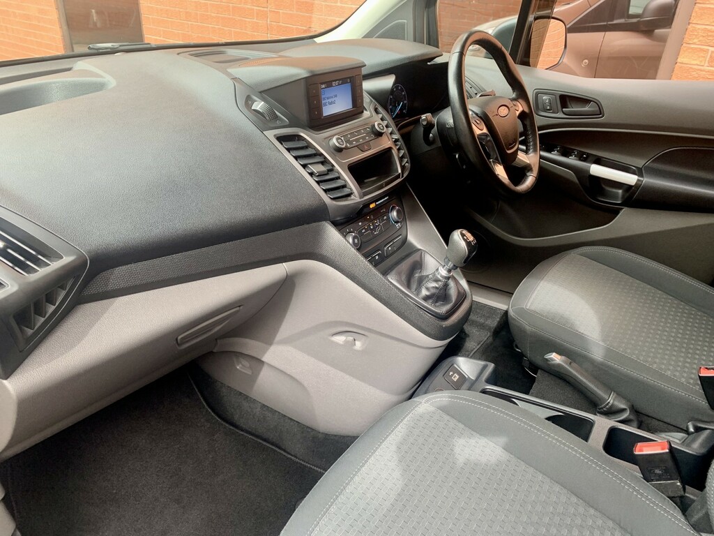 Ford Tourneo Connect 1.5 Ecoblue Zetec Silver #2