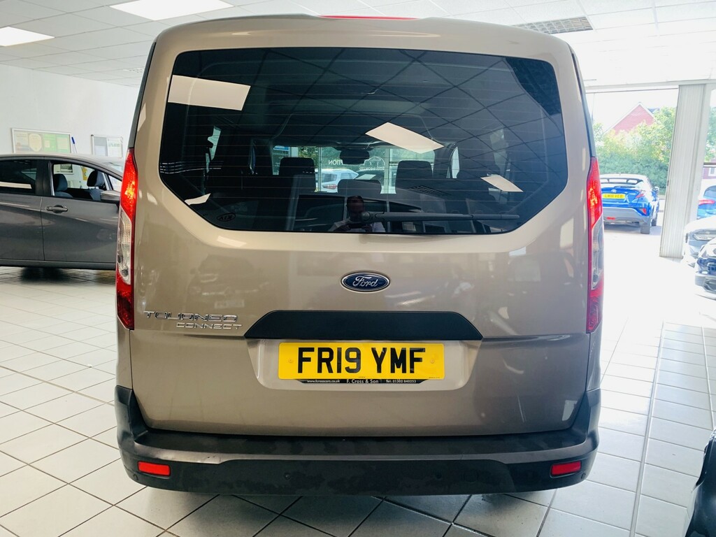 Ford Tourneo Connect Ecoblue Titanium Green #9