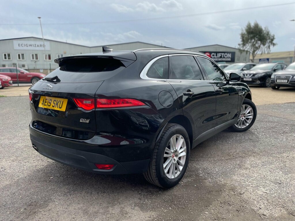 Jaguar F-Pace 2.0 D180 Portfolio Awd Euro 6 Ss AE19SKU Black #6