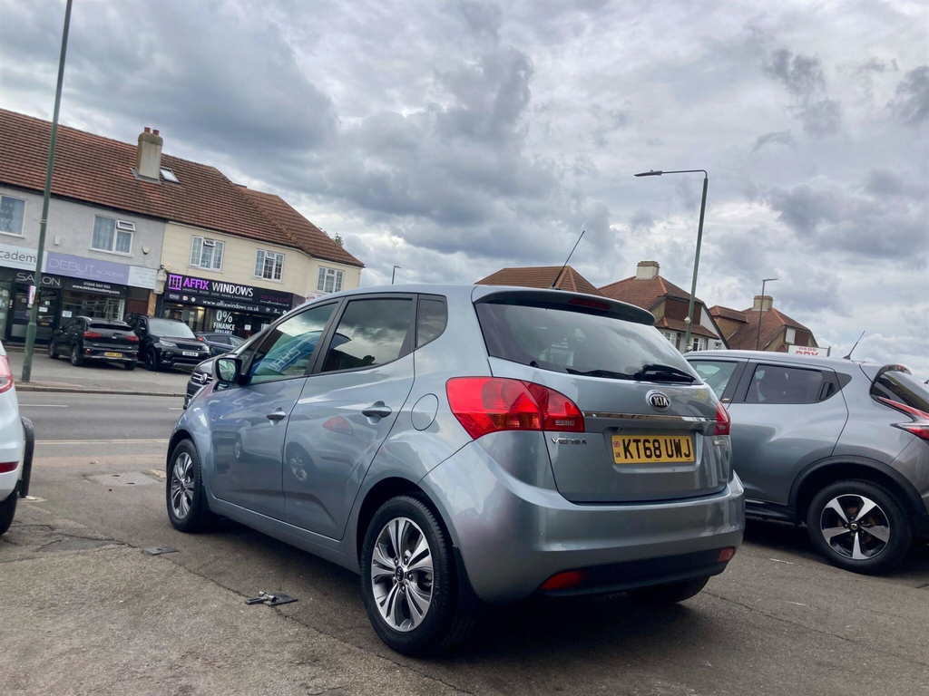 Kia Venga 1.6 3 Euro 6 Ss  #2