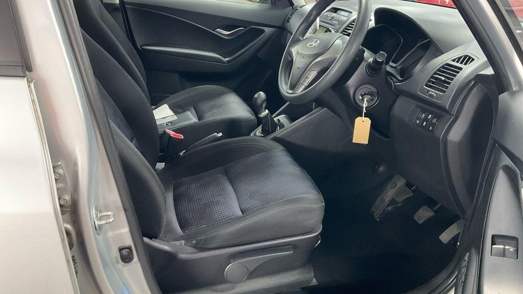 Hyundai Ix20 1.4 Classic Euro 5 Ss  #5