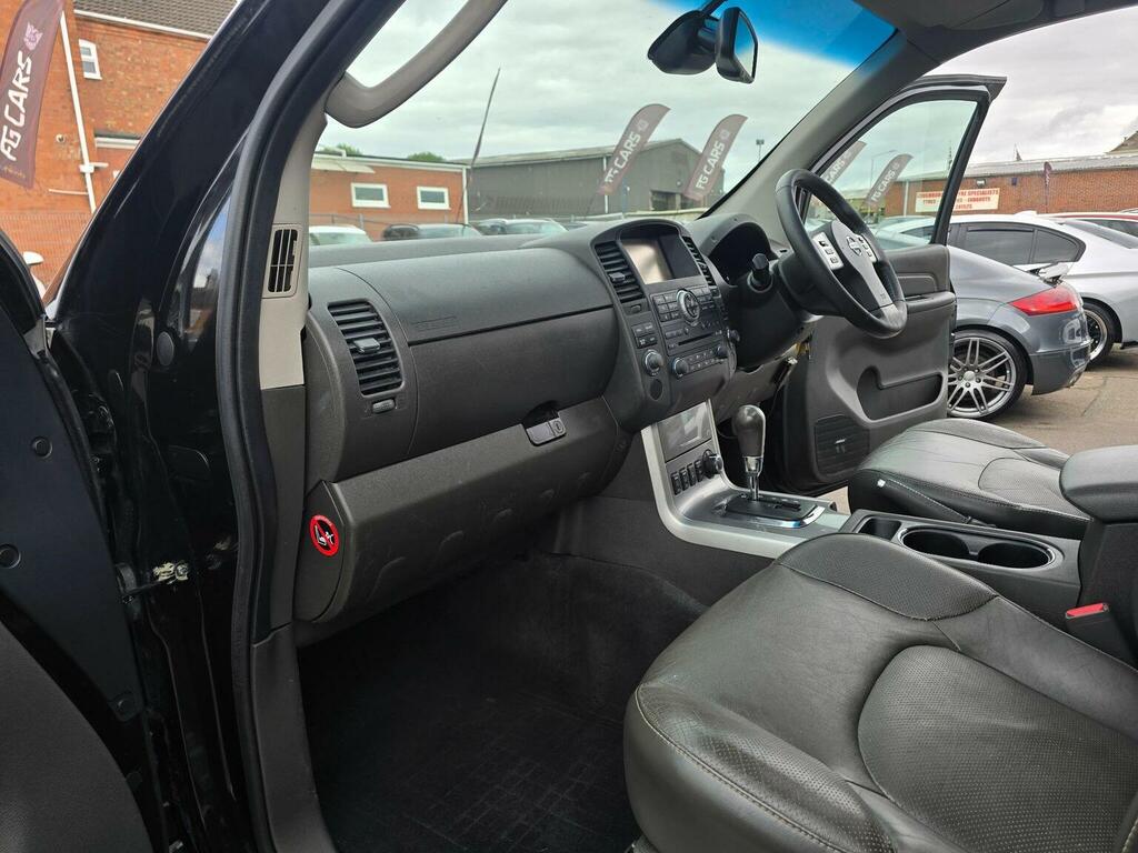 Nissan Navara 2.5 Dci Tekna 2014 Black #17