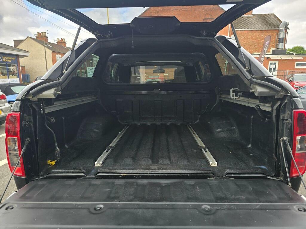 Nissan Navara 2.5 Dci Tekna 2014 Black #13