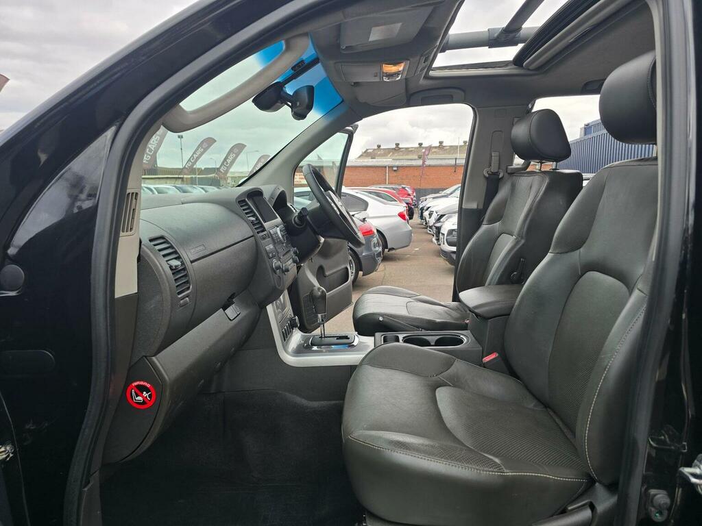 Nissan Navara Pickup 3.0 Dci V6 Outlaw 4Wd Euro 4 2014 Black #4