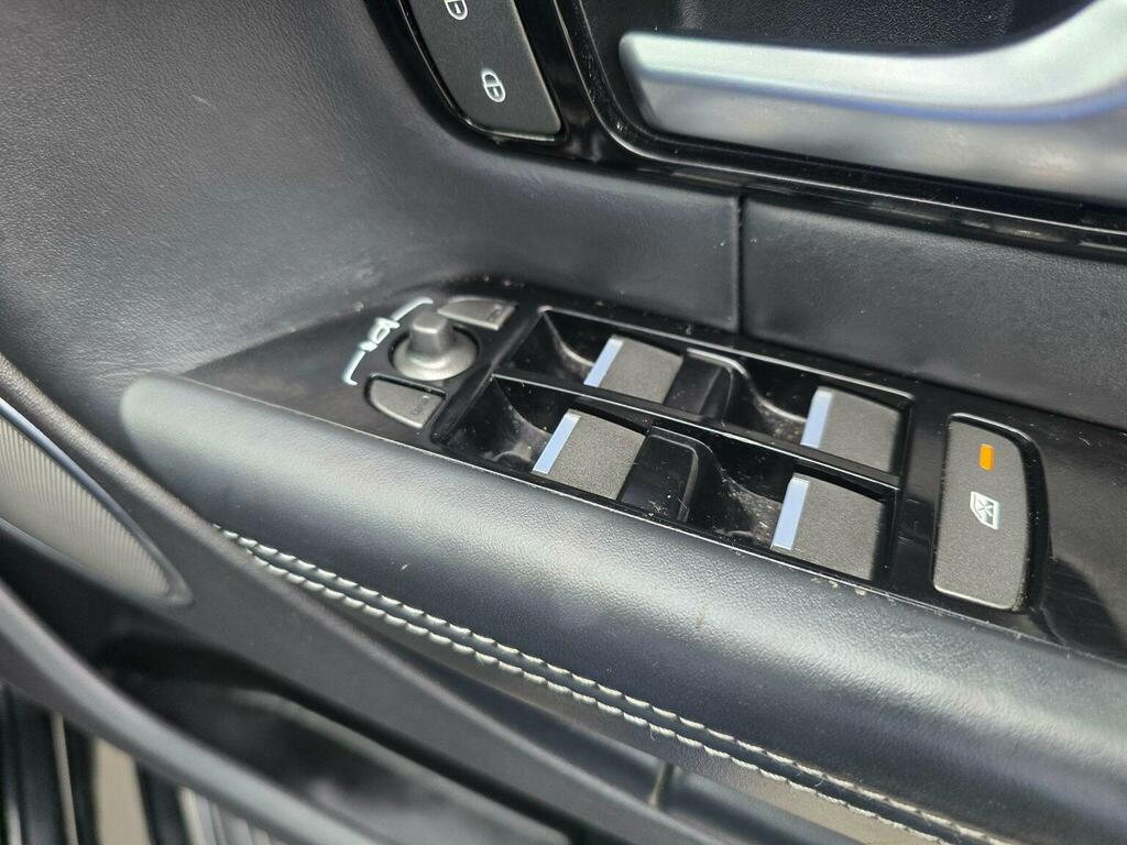 Land Rover Range Rover Evoque Se Tech Black #41