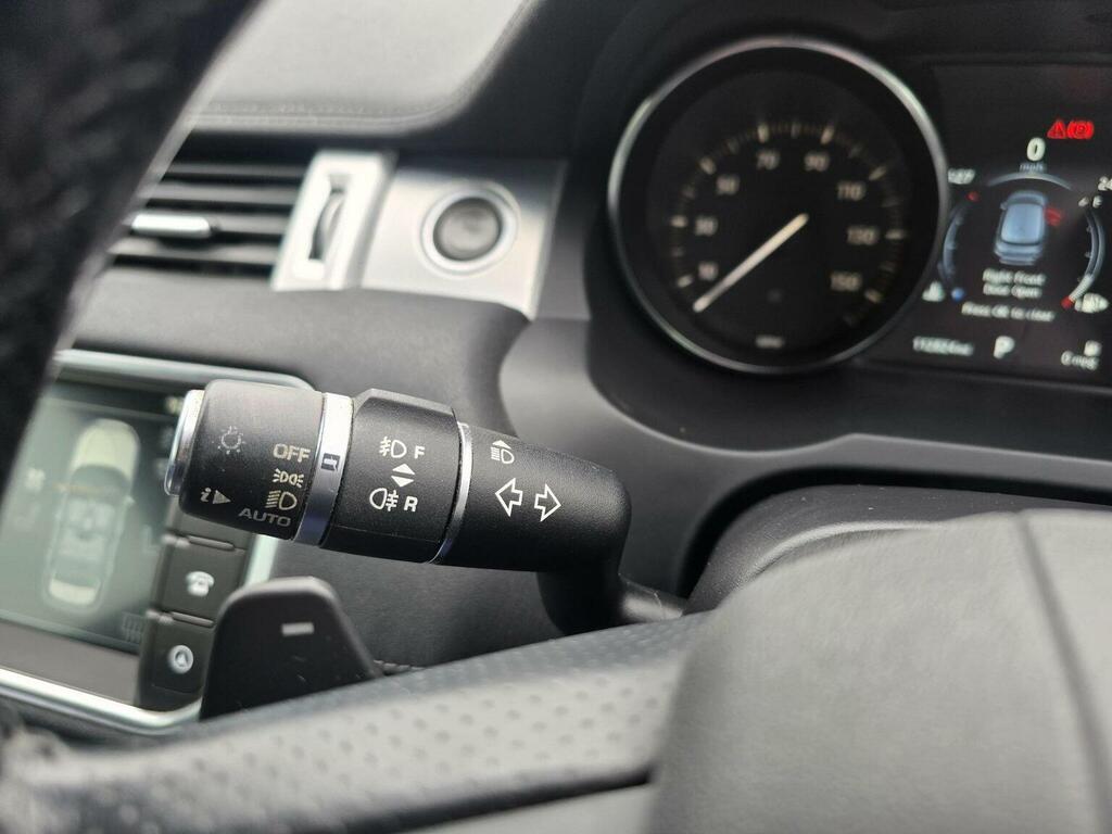 Land Rover Range Rover Evoque Se Tech Black #35
