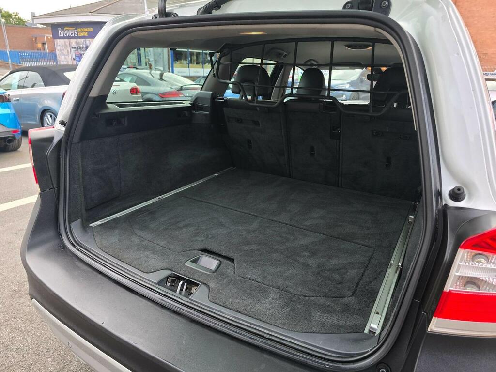 Volvo XC70 2.4L Se Lux Silver #13