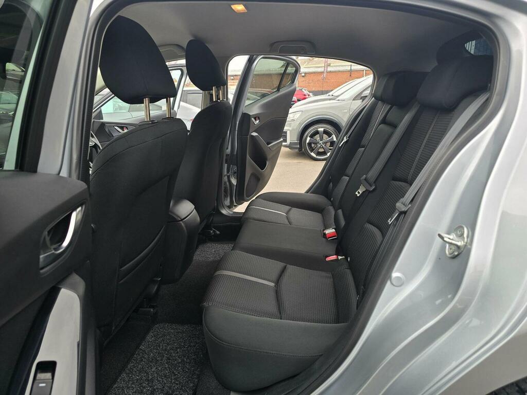 Mazda 3 2.0 Skyactiv-g Sport Nav Euro 6 Ss Silver #4