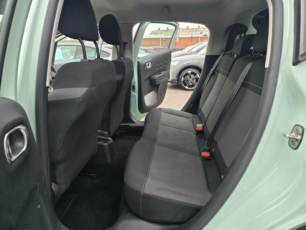 Citroen C3 Hatchback 1.2 Puretech Feel Euro 6 Ss 2019 Green #4