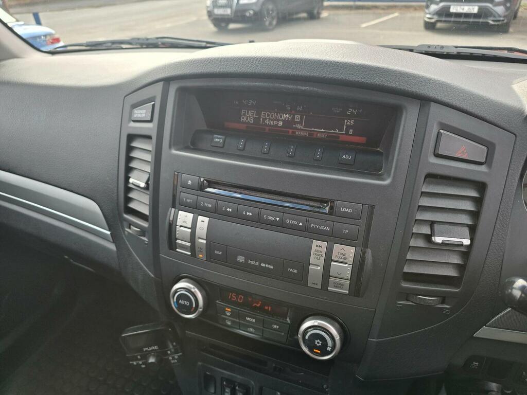 Mitsubishi Shogun 3.2 Di-dc Sg2 Van Silver #29