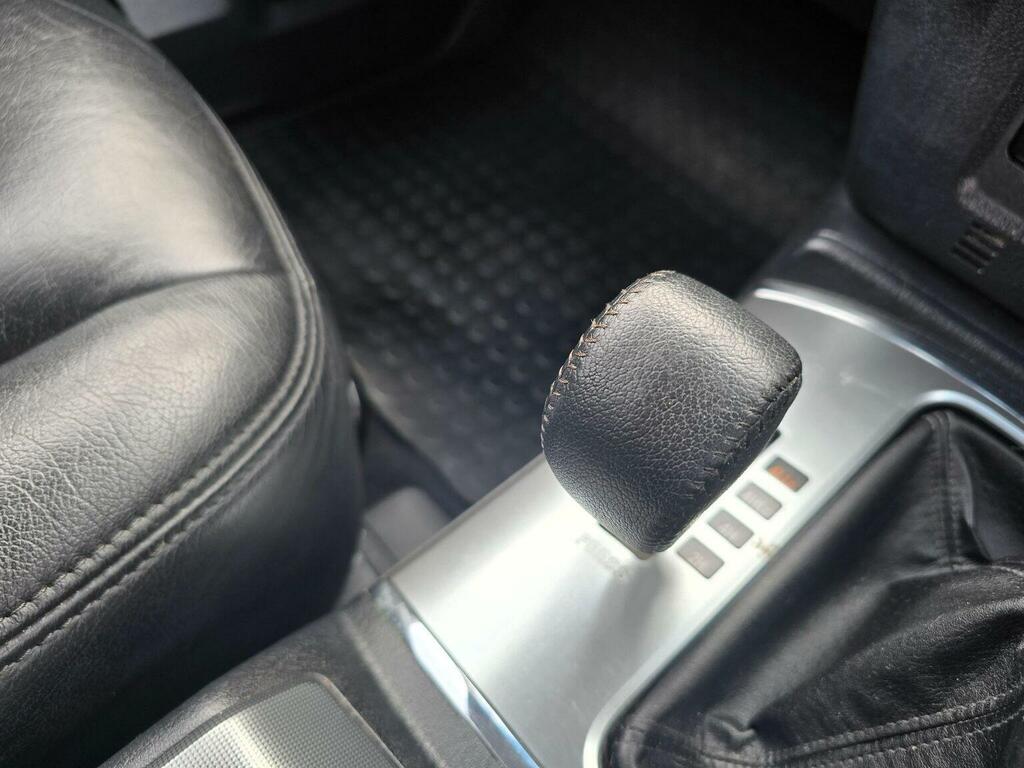 Mitsubishi Shogun 3.2 Di-dc Sg2 Van Silver #27