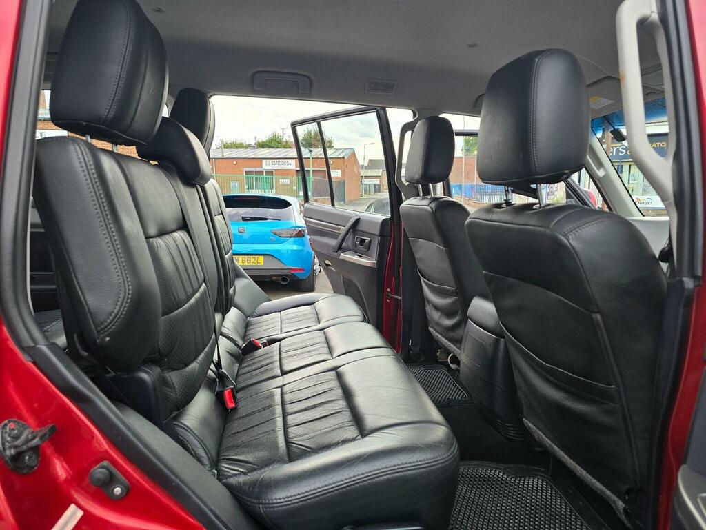 Mitsubishi Shogun 3.2 Di-dc Sg2 Van Silver #18