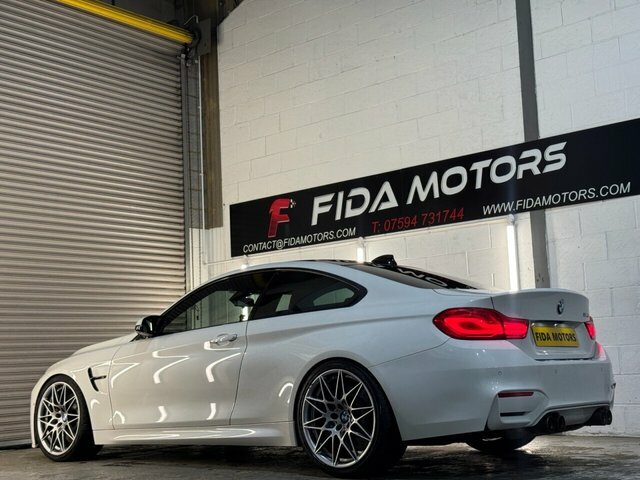 BMW M4 3.0 M4 Competition Edition Package White #12