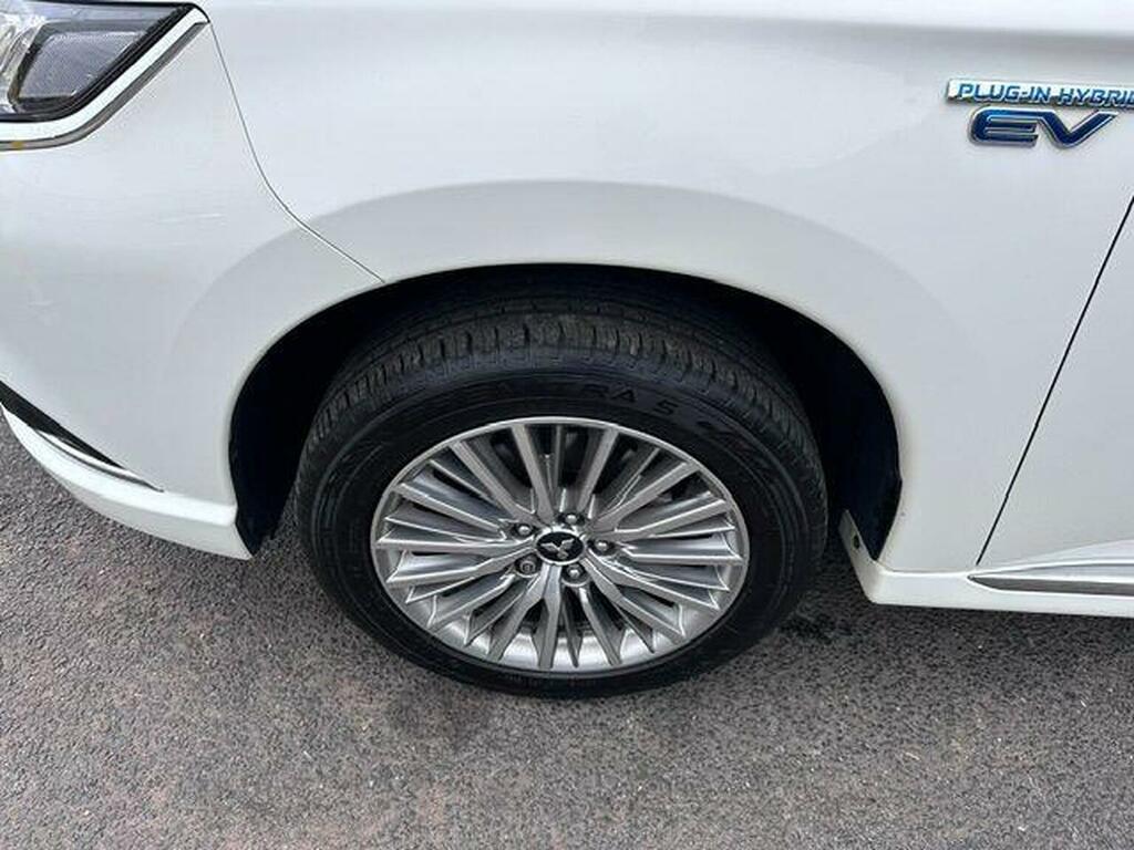 Mitsubishi Outlander Phev Exceed Grey #17