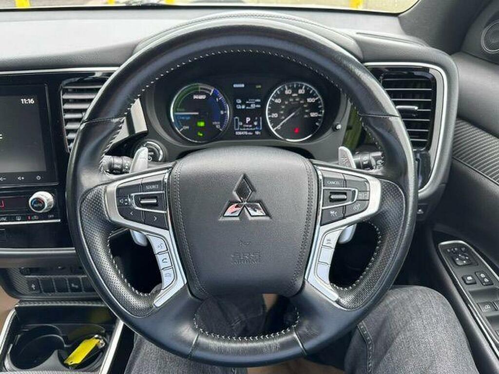 Mitsubishi Outlander Phev Exceed Grey #13