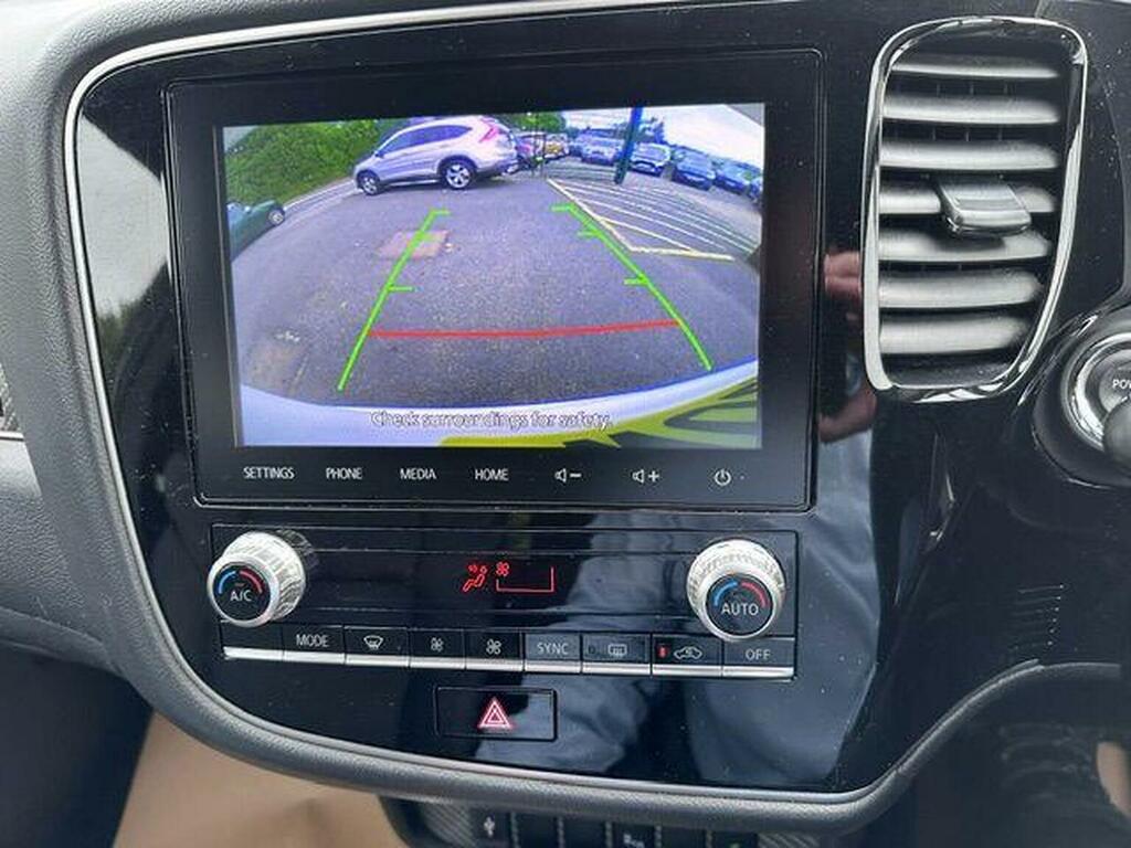 Mitsubishi Outlander Phev Exceed Grey #15