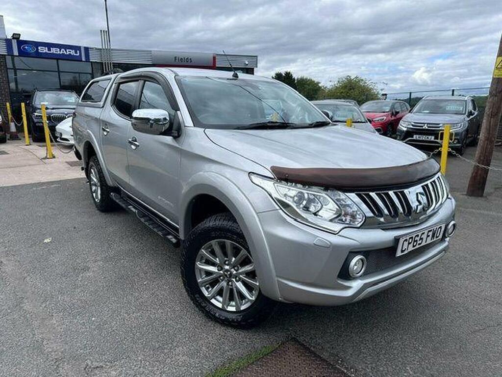 Mitsubishi L200 Pickup 2.4 Di-d Dc Barbarian 4Wd Euro 5 Silver