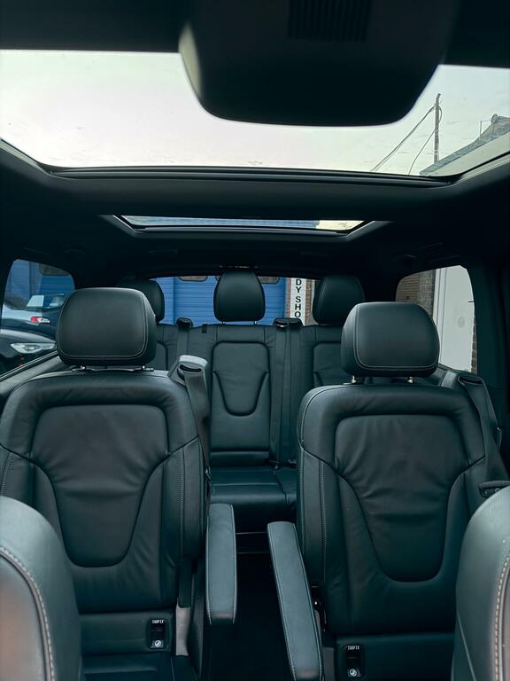 Mercedes-Benz V Class 2020 70 V220 #18