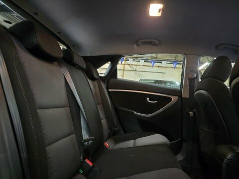 Hyundai I30 Active Crdi 109 Silver #12