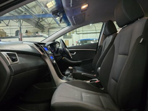 Hyundai I30 Active Crdi 109 Silver #17