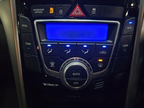 Hyundai I30 Active Crdi 109 Silver #32