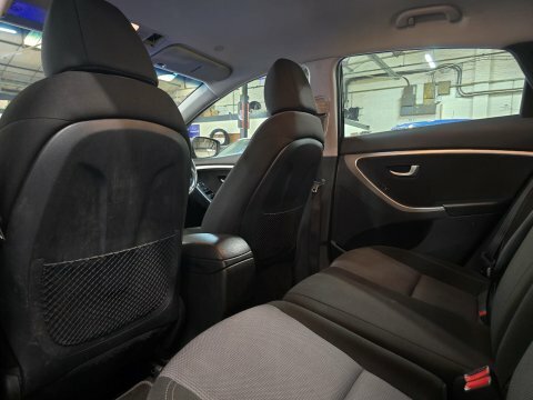 Hyundai I30 Active Crdi 109 Silver #15