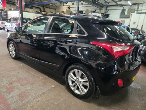 Hyundai I30 Active Crdi 109 Silver #4