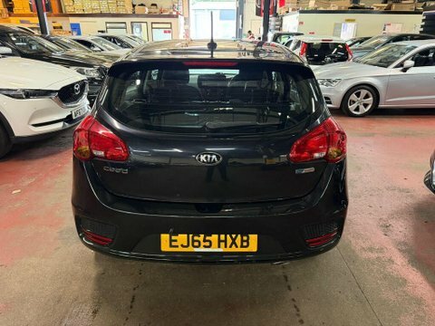 Kia Ceed Crdi 1 Isg Black #4