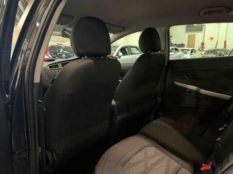 Kia Ceed 1.6L 3 Silver #15