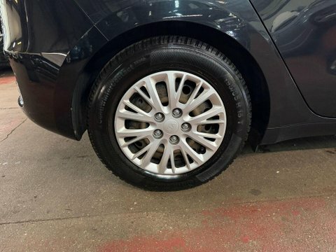 Kia Ceed 1.6L 3 Silver #20