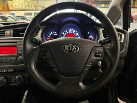 Kia Ceed 1.6L 3 Silver #26
