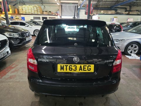 Skoda Fabia Black #5
