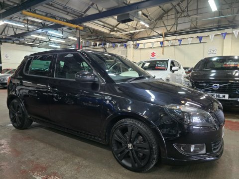 Skoda Fabia Black #1