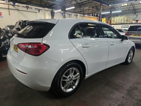 Mercedes-Benz A Class A 180 Se OE69AFX White #4