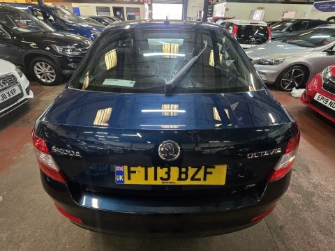 Skoda Octavia 1.6 Elegance Tdi Cr 104 Bhp Grey #5