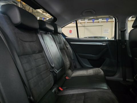 Skoda Octavia 1.6 Elegance Tdi Cr 104 Bhp Grey #14