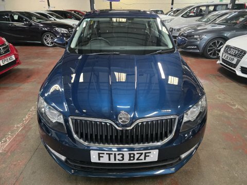 Skoda Octavia 1.6 Elegance Tdi Cr 104 Bhp Grey #2