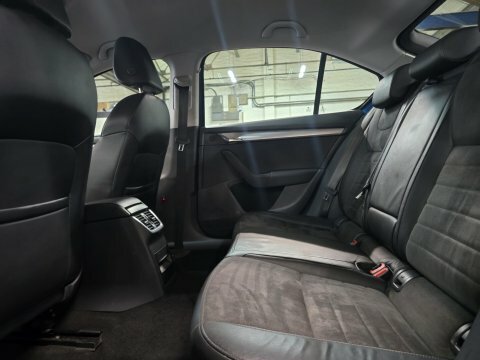 Skoda Octavia 1.6 Elegance Tdi Cr 104 Bhp Grey #15